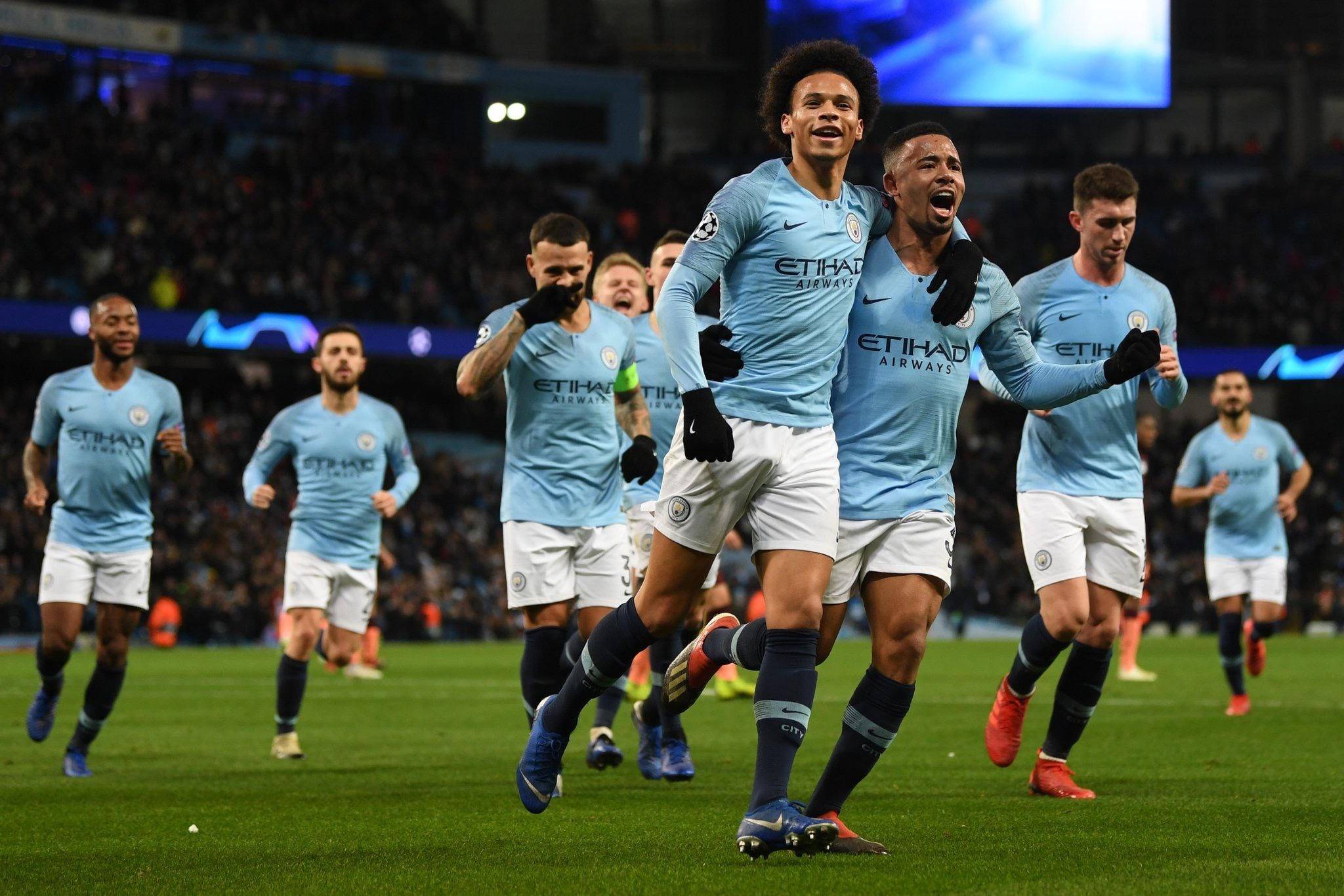 偏向于对手 偏向于对手